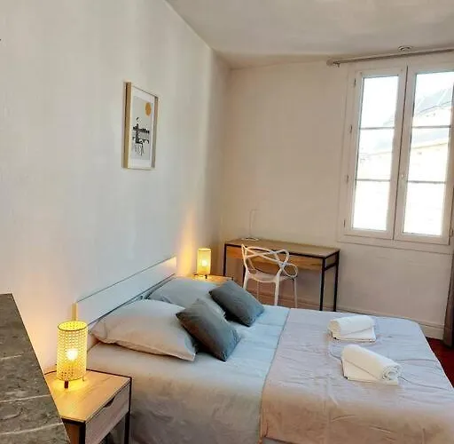 아파트 T2 De Charme, Centre Historique De 타르브