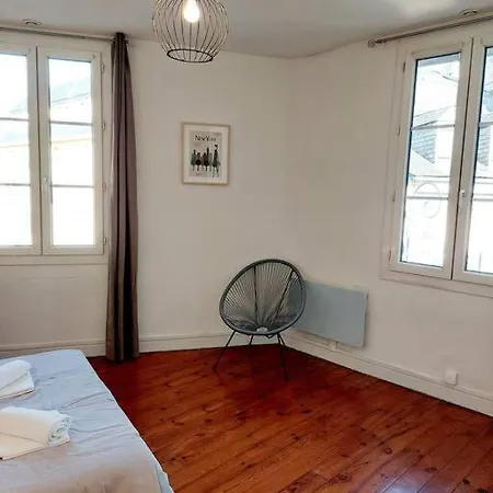 T2 De Charme, Centre Historique De Apartment Tarbes