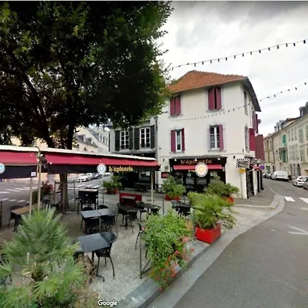 T2 De Charme, Centre Historique De Appartamento Tarbes